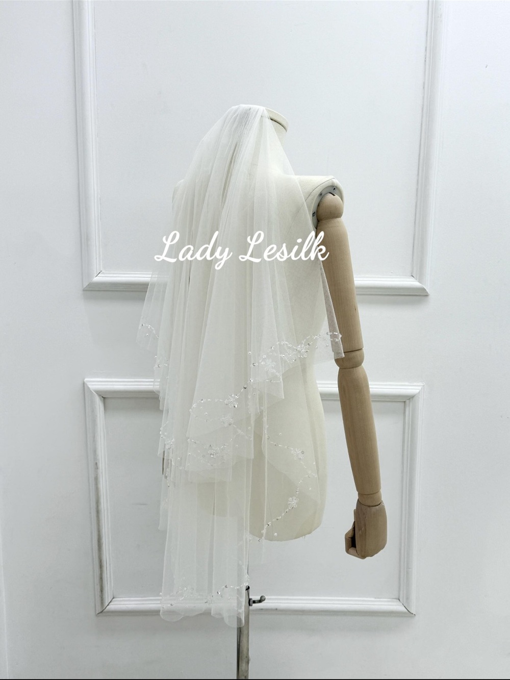 White Layered Bridal Veil with Beaded Edge